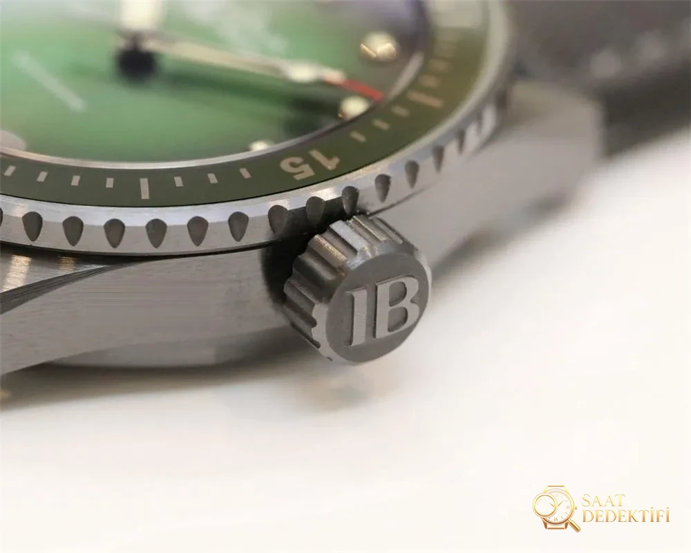 GF Factory Blancpain Fifty Fathoms 5005 Yeşil Kadranlı Great Hammerhead Seramik Kol Saati - Bilezik, Toka ve Klips Mekanizması
