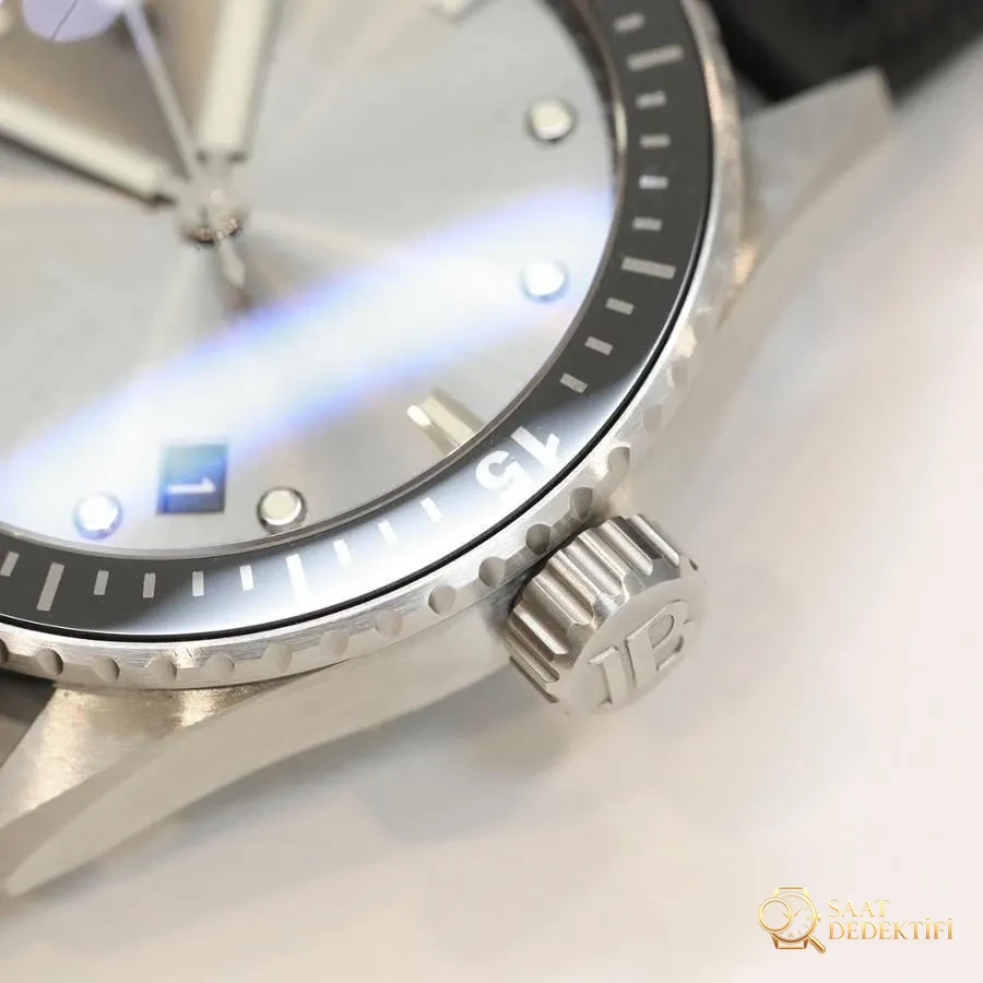 GF Factory Blancpain Fifty Fathoms 5100B-1110-B52A saati (çelik kasa) - Makro Kadran ve İndeks İşçiliği