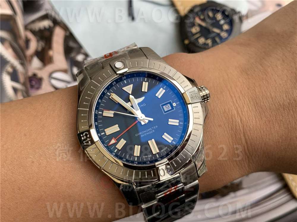 GF Factory Breitling Avenger 45 mm çift zaman dilimli saat işçilik incelemesi — 11. fotoğraf
