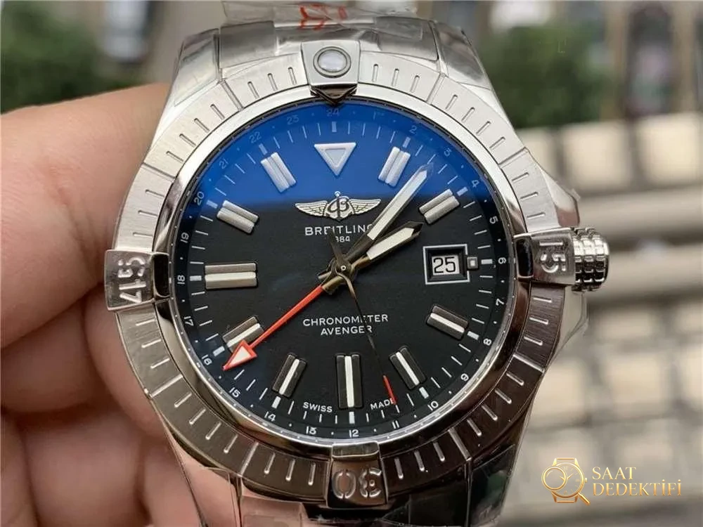GF Factory Breitling Avenger 45 mm çift zaman dilimli saat işçilik incelemesi - Bilezik Bakla Ayrımı ve Pim Yapısı