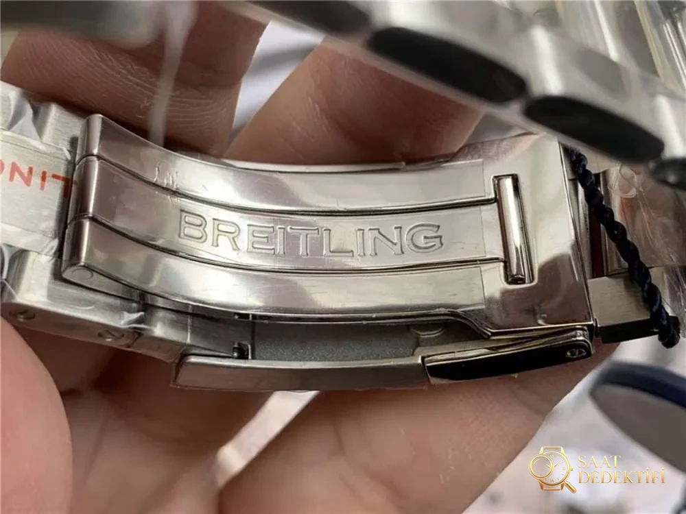 GF Factory Breitling Avenger 45 mm çift zaman dilimli saat işçilik incelemesi - Koleksiyon ve Vitrin Görünümü