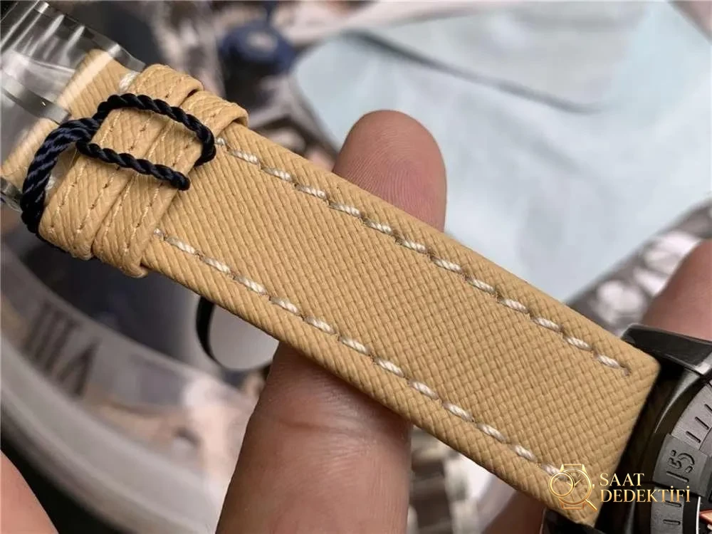 GF Factory Breitling Avenger 45 mm çift zaman dilimli saat işçilik incelemesi - Takimetre Skalası ve Baskı Keskinliği