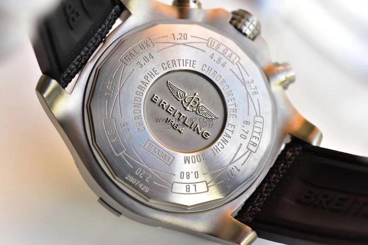 GF Factory Breitling Avenger gerçek-replika karşılaştırması ve orijinalle arasındaki fark nerede? — 6. fotoğraf