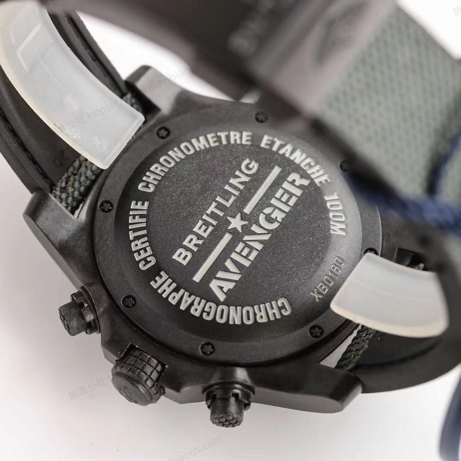 GF Factory Breitling Avenger Hurricane 45 mm saat incelemesi — 5. fotoğraf