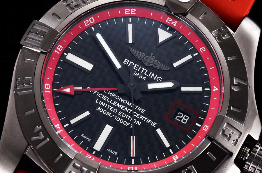 GF Factory Breitling Avenger II Black Steel V2 Kırmızı Kadran Saat İncelemesi — 3. fotoğraf