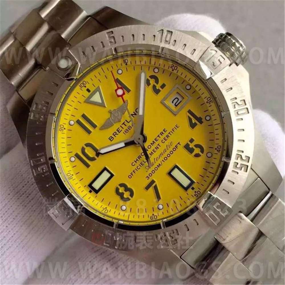 GF Factory Breitling Avenger Sarı Kurt «Asia2824 mekanizmalı» sağlam ve iddialı estetiğiyle öne çıkan saat — 4. fotoğraf