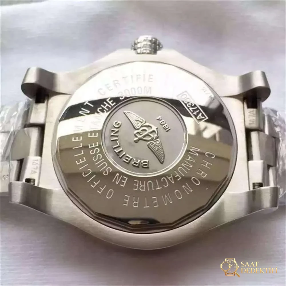 GF Factory Breitling Avenger Sarı Kurt «Asia2824 mekanizmalı» sağlam ve iddialı estetiğiyle öne çıkan saat - Klips Kilidi ve Lazer Damgalar