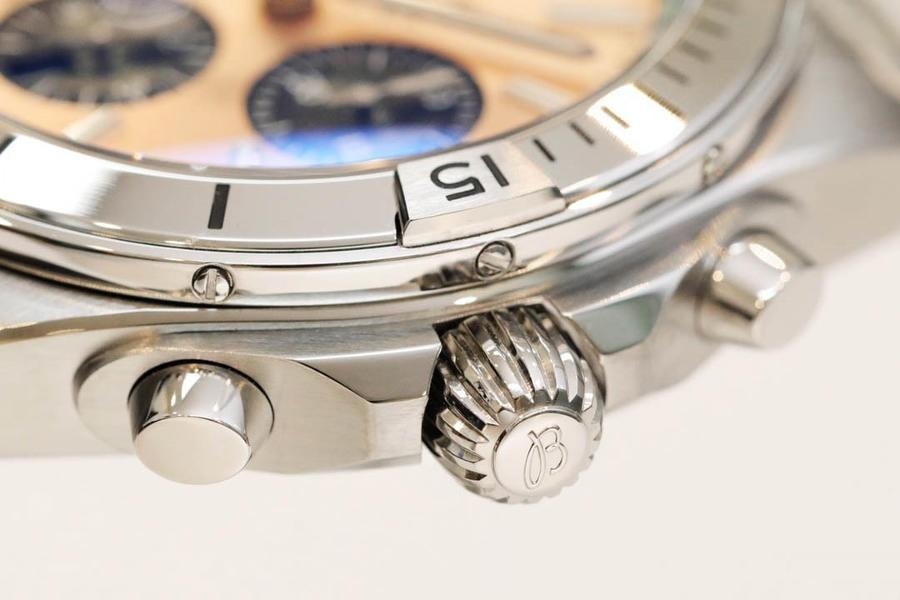 GF Factory Breitling B01 Kronograf serisi kol saati (bakır rengi kadran) incelemesi — 4. fotoğraf