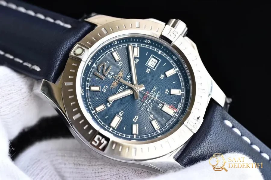 GF Factory Breitling Challenger serisi (mavi kadran) saat incelemesi - Kadran Detayı ve Bezel İşçiliği