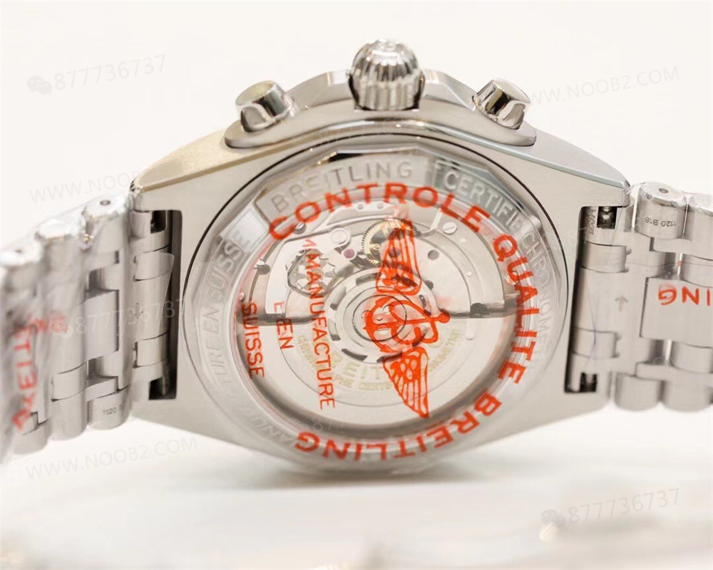 GF Factory Breitling Chronomat B01 kronograf replika saatte siyah kadranda renk farkı var mı? — 7. fotoğraf