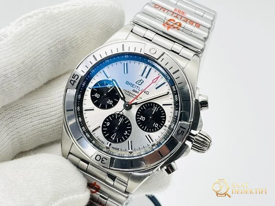 GF Factory Breitling Chronomat sağlam çelik dev, çok yönlü spor kol saati incelemesi - beyaz kadran - Kadran Detayı ve Bezel İşçiliği