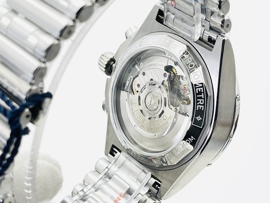 GF Factory Breitling Chronomat sağlam çelik dev, çok yönlü spor kol saati incelemesi - beyaz kadran — 5. fotoğraf