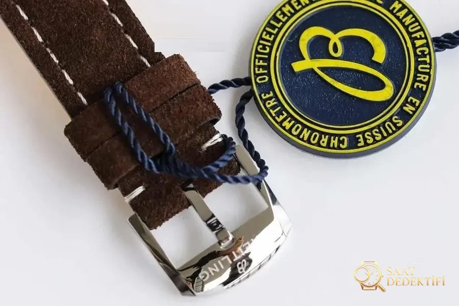 GF Factory Breitling Premier serisi Zorro kadranlı sınırlı üretim saat incelemesi - Fosfor ve Super-LumiNova Gece Görünümü
