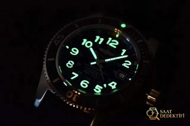 GF Factory Breitling Superocean 2. Nesil 44 mm 2824 mekanizmalı saat söküm ve orijinal karşılaştırmalı inceleme - Kasa Çeliği ve Polisaj Kalitesi