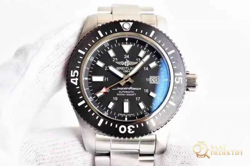 GF Factory Breitling Superocean 2. Nesil 44 mm 2824 mekanizmalı saat söküm ve orijinal karşılaştırmalı inceleme - Takimetre Skalası ve Baskı Keskinliği