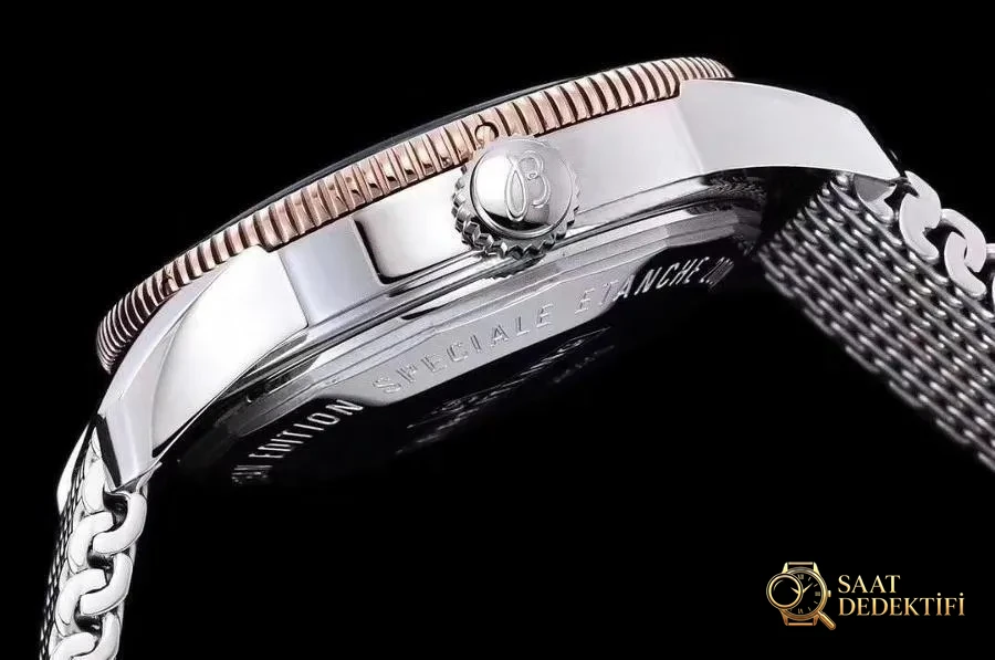 GF Factory Breitling Superocean Heritage II (Siyah Kadran) Kol Saati - Arka Kapak ve Mekanizma Detayı
