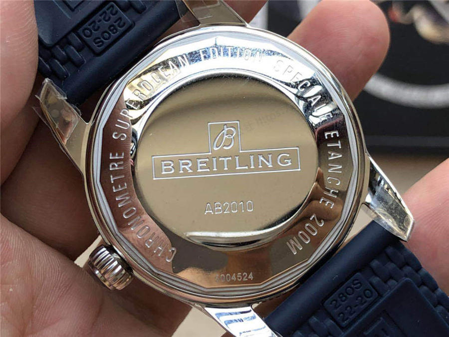 GF Factory Breitling Superocean Heritage İkinci Nesil gerçek-replika karşılaştırmalı incelemesi — 3. fotoğraf