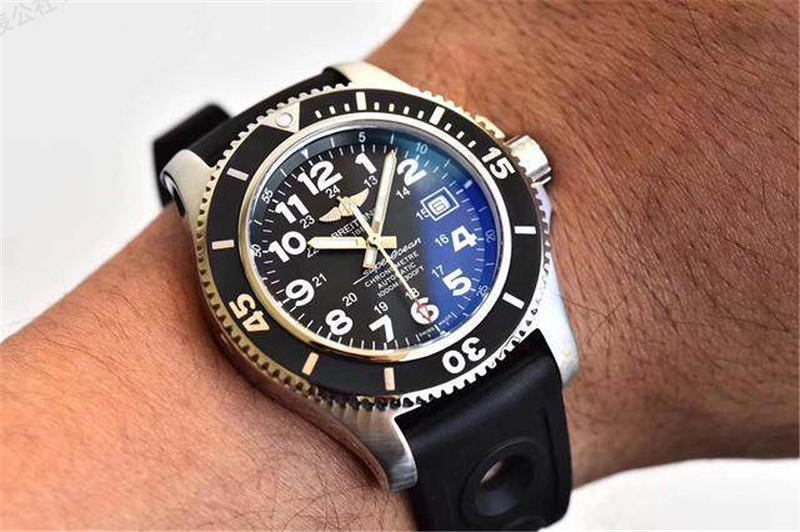GF Factory Breitling Superocean Karşılaştırmalı İnceleme — 3. fotoğraf