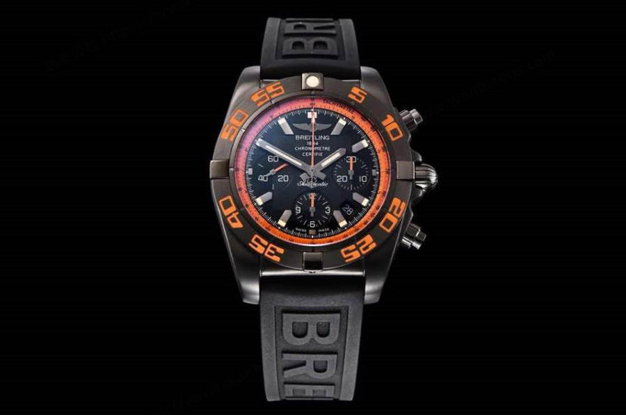GF Factory Breitling Ultimate Chronograph Black Hawk Kol Saati İncelemesi — 1. fotoğraf