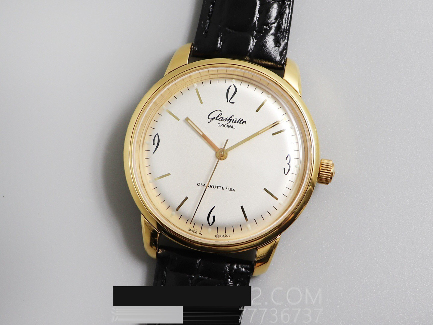 GF Factory Glashütte Original Vintage Serisi 1960'lar 39 mm Sınırlı Üretim Buz Mavisi Replika Saat Nasıl? — 4. fotoğraf