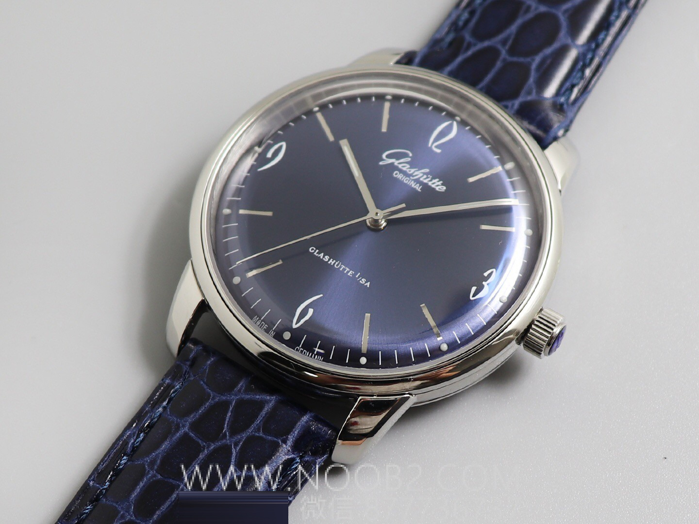 GF Factory Glashütte Original Vintage Serisi 1960'lar 39 mm Sınırlı Üretim Buz Mavisi Replika Saat Nasıl? — 11. fotoğraf