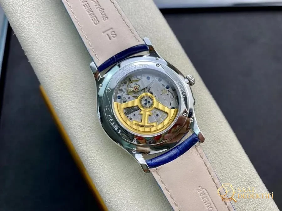GF Factory Jaeger-LeCoultre Master Serisi 1378480 Erkek Klasik Kol Saati (Palyaço Mavi Kadran) - Makro Kadran ve İndeks İşçiliği