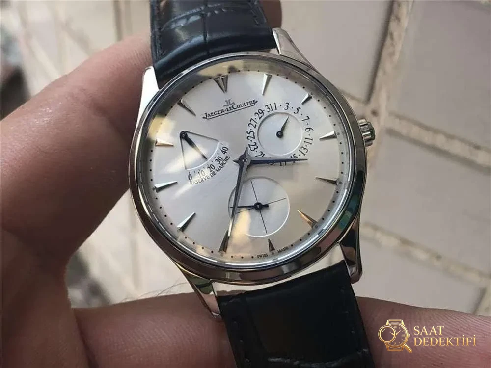 GF Factory Jaeger-LeCoultre Palyaço 1378420 saat incelemesi - Sade ve ağırbaşlı Jaeger-LeCoultre Master serisi - Kasa Profili ve Kurma Kolu İncelemesi