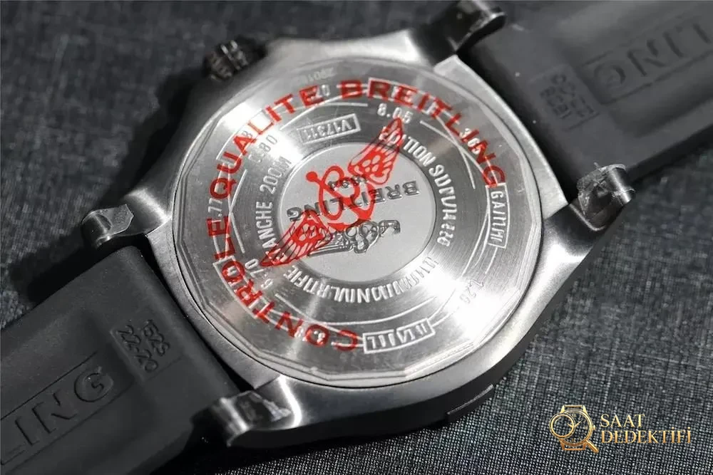 GF Factory V4 Breitling Blackbird Keşif Uçağı