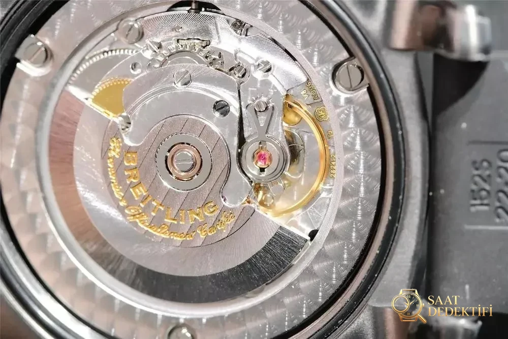 GF Factory V4 Breitling Blackbird Keşif Uçağı