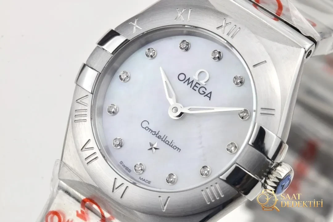 GF Omega Constellation 25 mm İsviçre Kuvars Saat İncelemesi - Arka Kapak ve Mekanizma Detayı