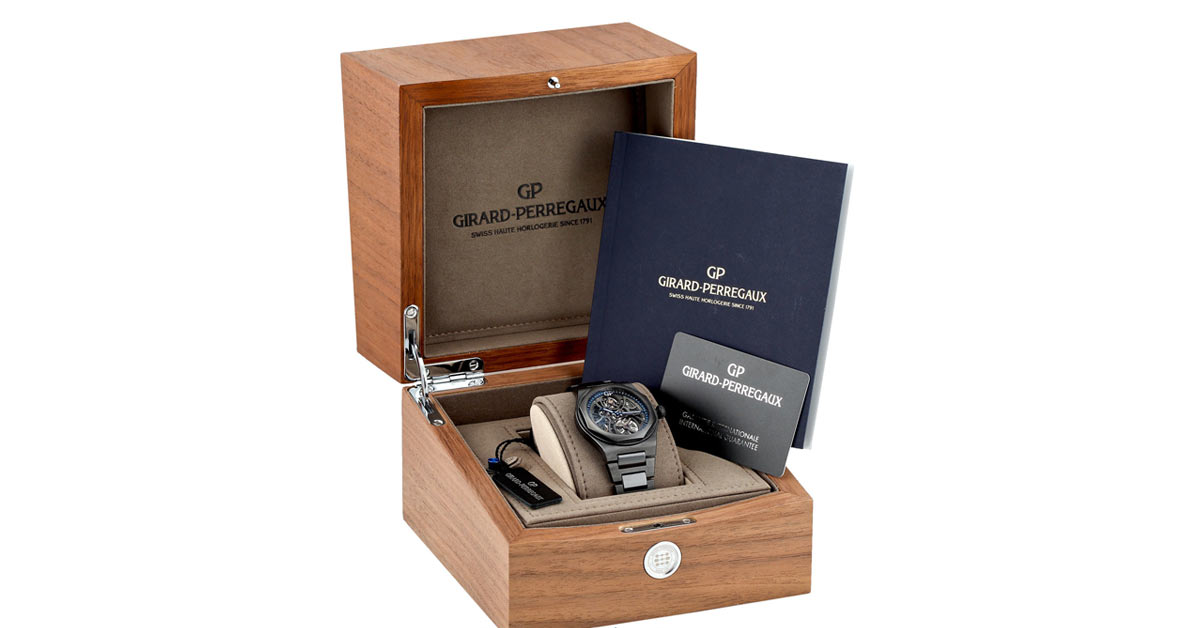 Girard Perregaux Laureato İskelet Automatic 42mm Kutu