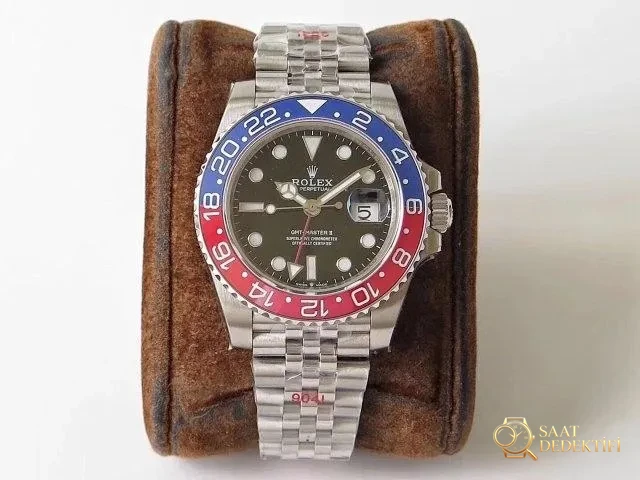 Rolex GMT-Master II 126710 GM Factory Review - Vue de face et conception du boîtier