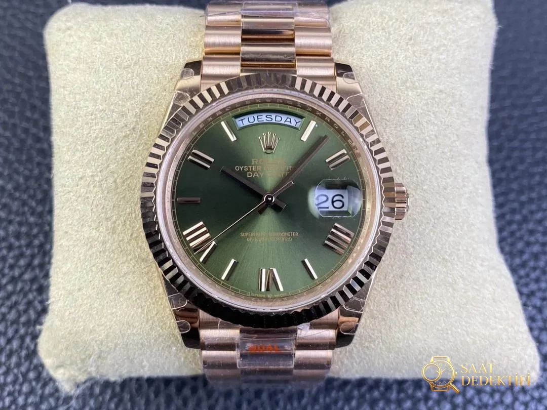 GM Factory Rolex Day-Date ağırlık dengelemeli versiyonu almaya değer mi? - Mekanizma Zemberek ve Balans Detayı