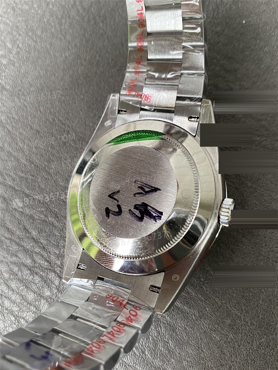 GM Factory Rolex Day-Date Buzul Mavisi Kadranlı Ağırlıklandırılmış Model ile Orijinali Arasında Kaç Gram Fark Var? — 6. fotoğraf