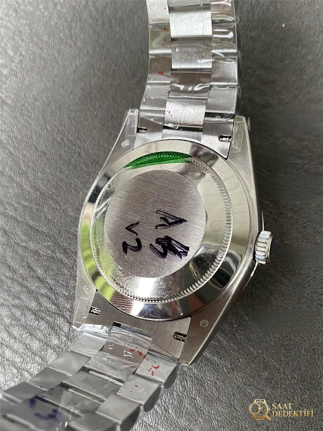 GM Factory Rolex Day-Date Buzul Mavisi Kadranlı Ağırlıklandırılmış Model ile Orijinali Arasında Kaç Gram Fark Var? - Makro Kadran ve İndeks İşçiliği