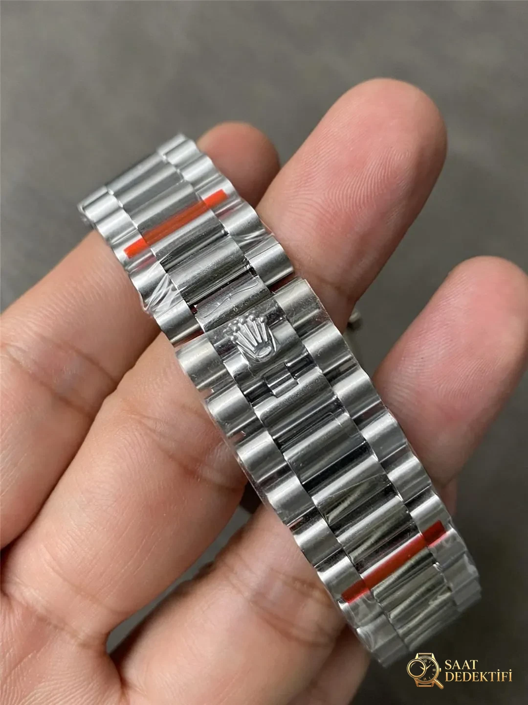 GM Factory Rolex Day-Date Buzul Mavisi Kadranlı Ağırlıklandırılmış Model ile Orijinali Arasında Kaç Gram Fark Var? - Bilekte Duruş ve Kasa Orantısı