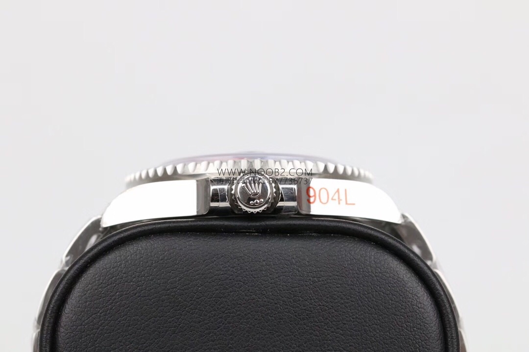 GM Factory Rolex GMT-Master 2 kırmızı-mavi cola bezel 3186 mekanizma V2 nihai versiyon beş boncuklu üç sıra bilezik replika saat — 6. fotoğraf