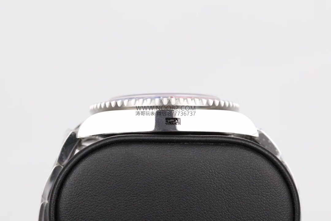 GM Factory Rolex GMT-Master 2 kırmızı-mavi cola bezel 3186 mekanizma V2 nihai versiyon beş boncuklu üç sıra bilezik replika saat — 7. fotoğraf