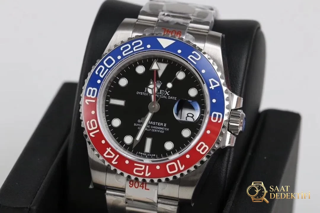 GM Factory Rolex GMT-Master II kırmızı-mavi Pepsi bezel 3186 mekanizma V2 nihai versiyon beş boncuklu üç dizili bilezikli replika saat - Arka Kapak ve Mekanizma Detayı
