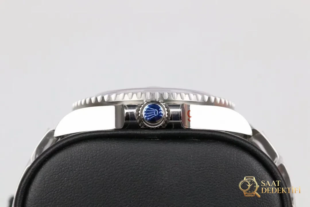GM Factory Rolex GMT-Master II kırmızı-mavi Pepsi bezel 3186 mekanizma V2 nihai versiyon beş boncuklu üç dizili bilezikli replika saat - Klips Kilidi ve Lazer Damgalar