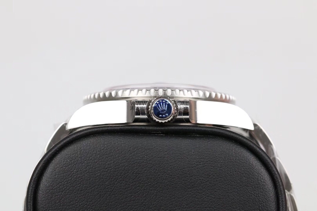 GM Factory Rolex GMT-Master II siyah-mavi kola bezel 3186 mekanizma V2 nihai versiyon beş boncuklu üç sıralı bilezik replika saat — 6. fotoğraf
