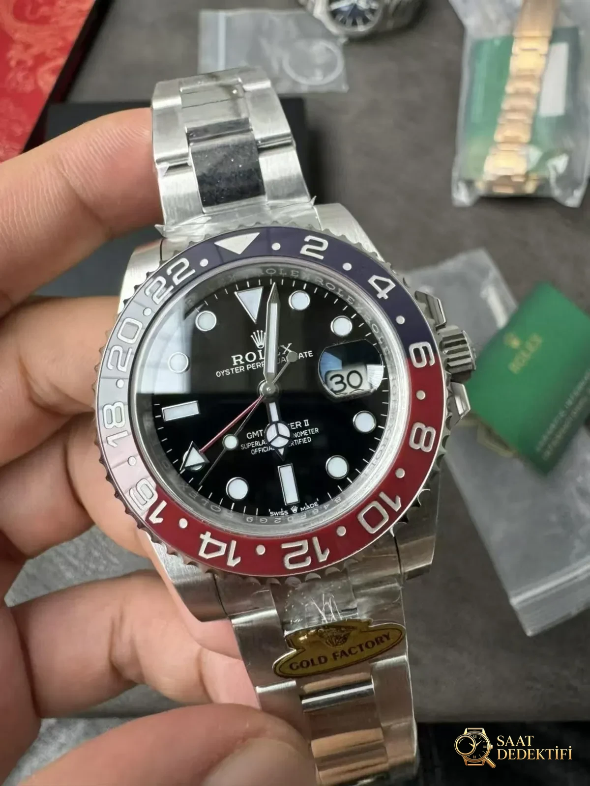 Altın Factory Replika Rolex GMT-Master