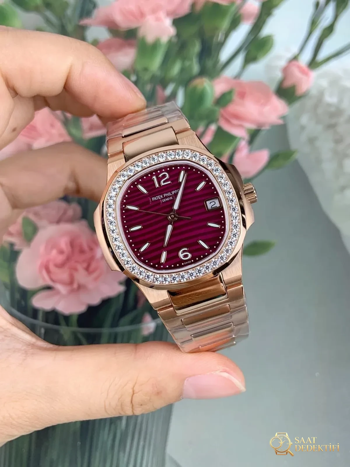 Vale la pena acquistare GR Factory Patek Philippe 7010 Nautilus con movimento al quarzo svizzero Ronda? - Profilo del caso ed esame della corona