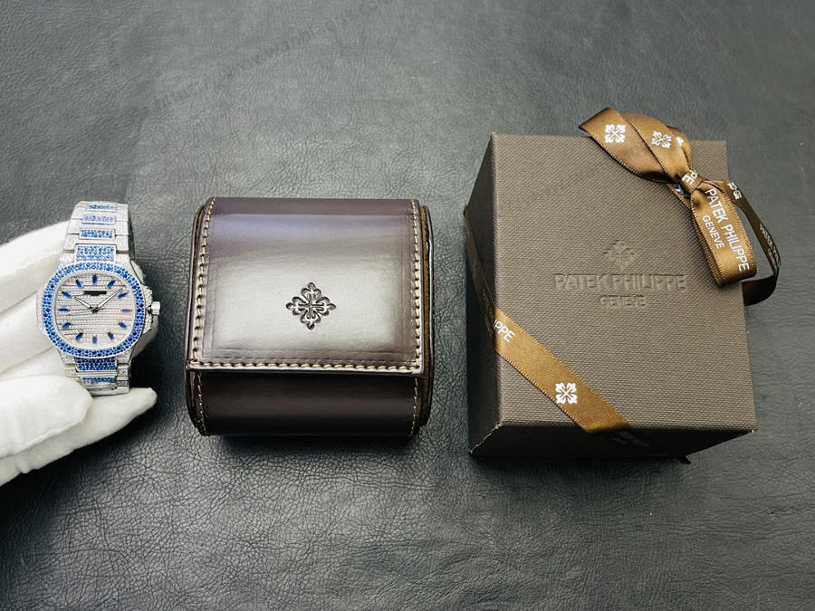 GR Factory Patek Philippe 7118 Kadın Nautilus 2024 tam elmas sınırlı üretim az sayıda stoğa geldi — 8. fotoğraf