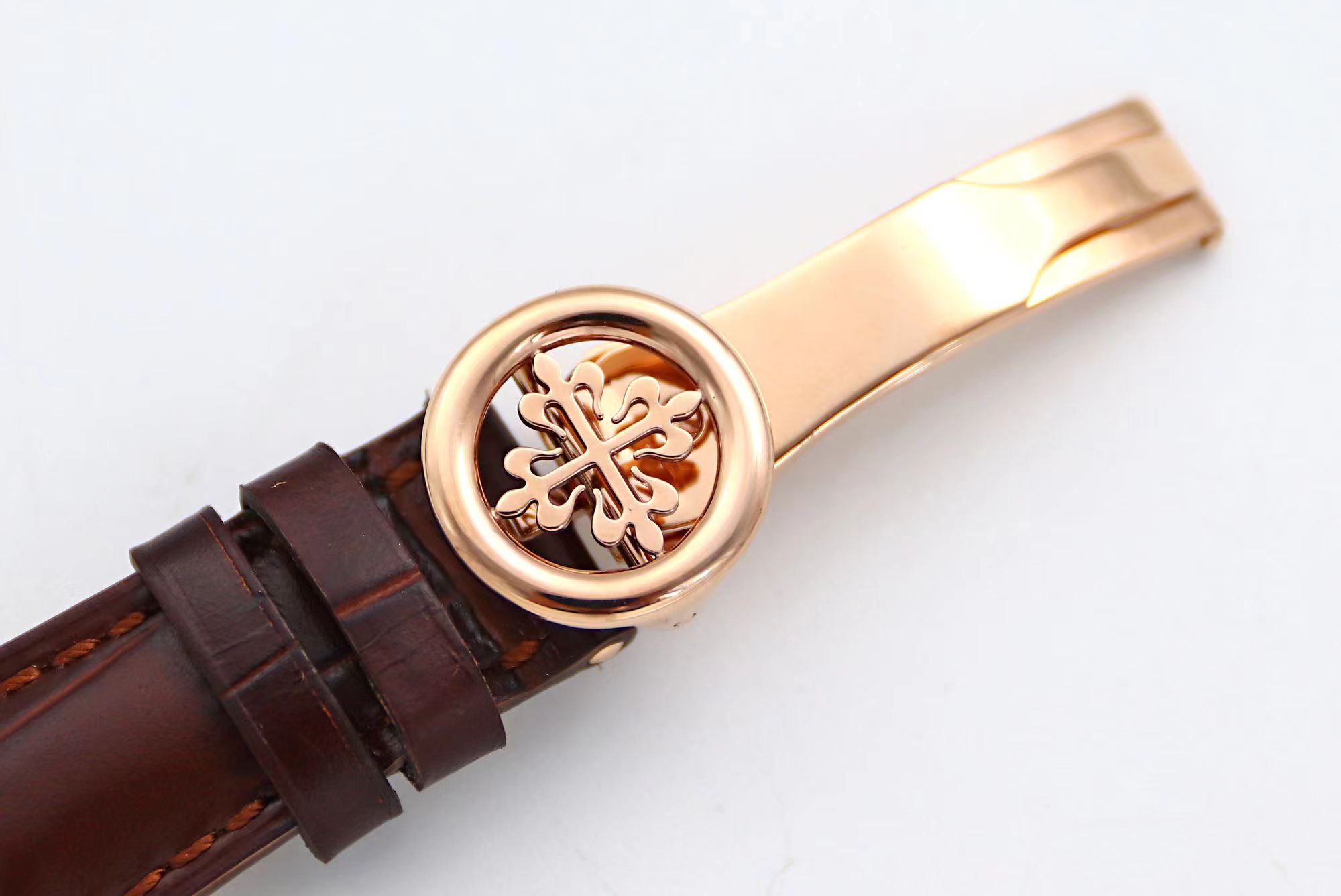 Patek Philippe 5396 Roze Altın Toka
