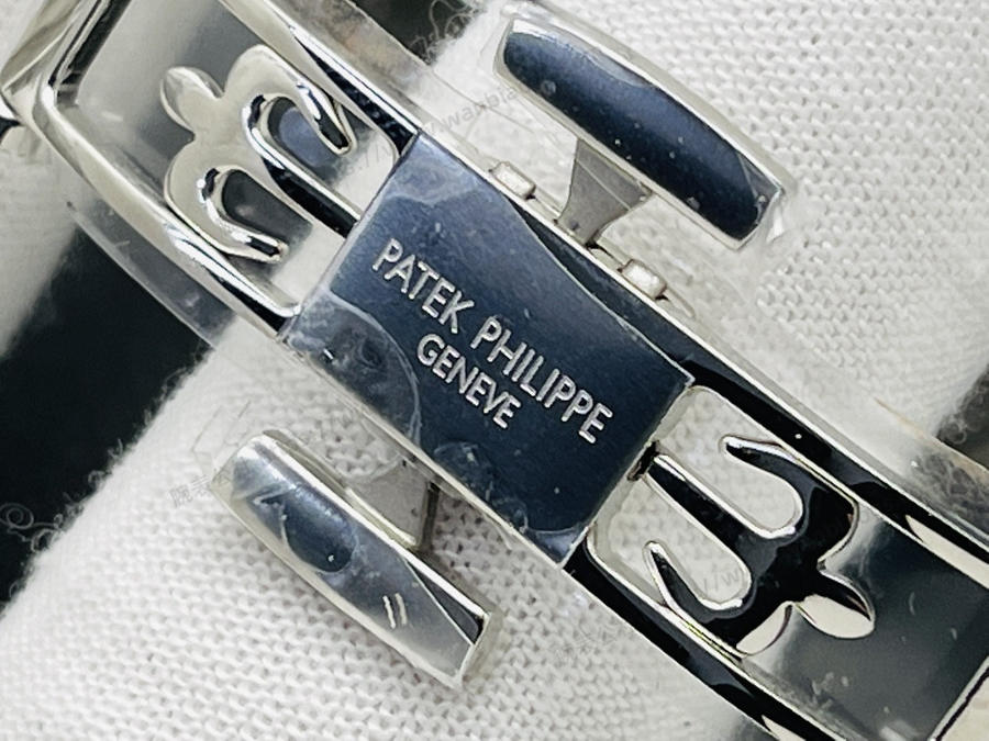GR Factory2023 Patek Philippe Twenty~4 serisi 7300 göz alıcı bir çıkış yapıyor — 5. fotoğraf