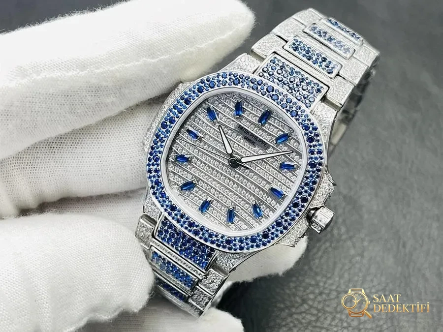 Patek Philippe Nautilus 7118 İncelemesi - Ön Görünüm ve Kasa Tasarımı