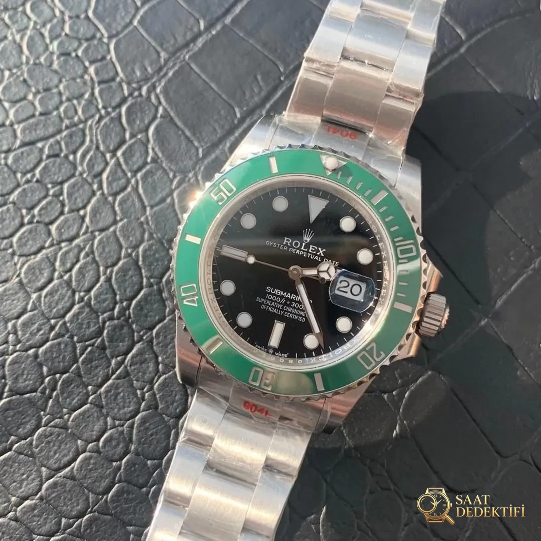 Green Fabrikası 2020 Yeni 41 mm Rolex Yeşil Su Hayaleti (Green Submariner) 126610LV İlk Çıkış İncelemesi - Kordon Dokusu ve Dikiş Detayları
