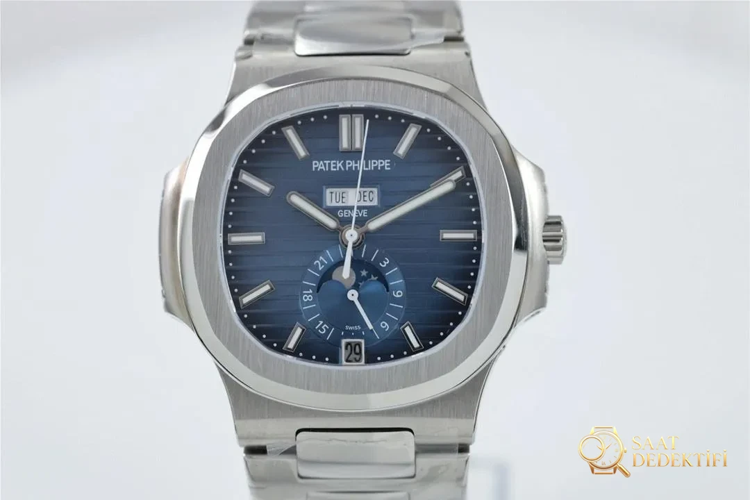 Reloj con calendario anual Patek Philippe Nautilus de fábrica verde 5726 esfera azul con fase lunar - Revisión del perfil de la caja y la corona