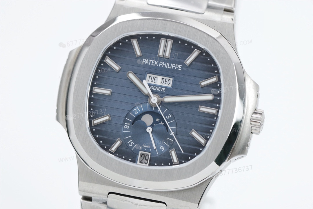 Green fabrikası Patek Philippe Nautilus yıllık takvim saati 5726 ay evreli mavi kadran — 5. fotoğraf